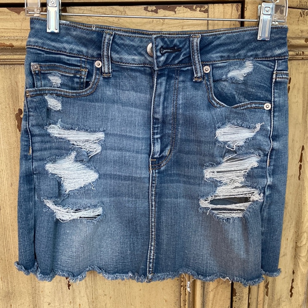 American eagle demin skirt